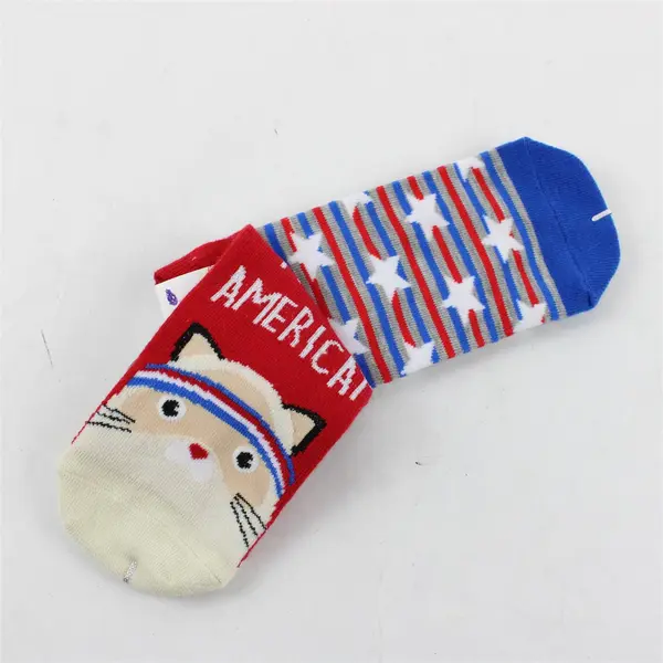 NWT Lot of 5 Multi-Brand Novelty Holiday Socks - Various Types/Patterns