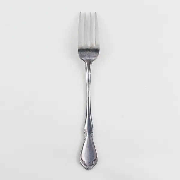 Oneida Silver Chateau Pattern Stainless Steel Dinner Fork 7.25" Korea Good