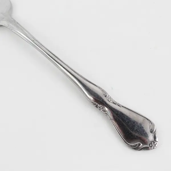 Oneida Silver Chateau Pattern Stainless Steel Dinner Fork 7.25" Korea Good