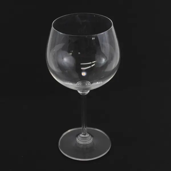 Lot Of 3 Unbranded Unmarked Assorted Shapes Clear Glass Stemmed Red Wine Glasses