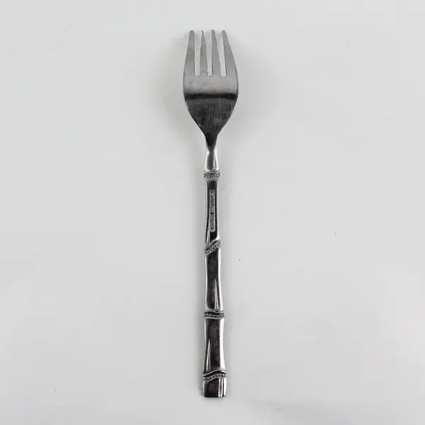 Present Flatware Borneo Pattern SS Dinner Fork 7.25" Rare HTF Pattern Good