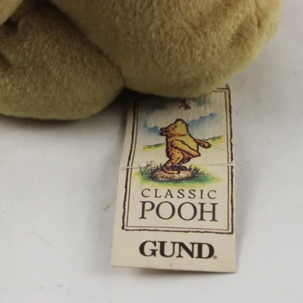 Vintage GUND Disney Classic Winnie the Pooh 6" Plush Beanbag Toy with Tags