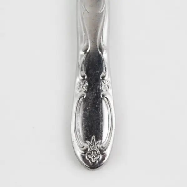 International Silver Chapel Hill Pattern SS Solid Dinner Knife 8.25" Long Good