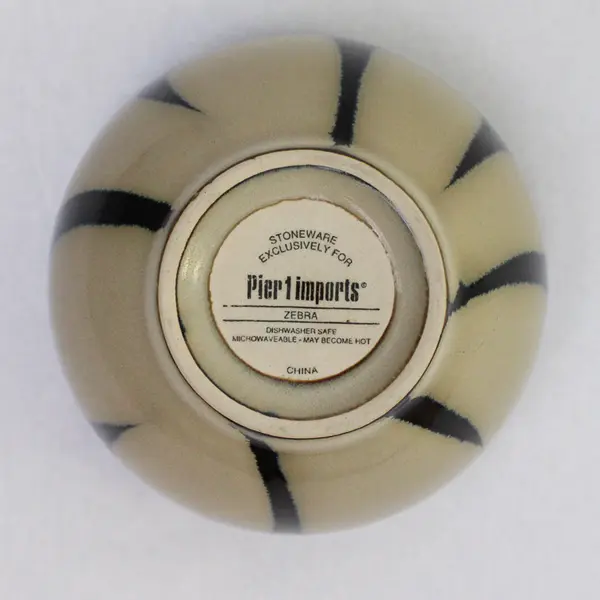 Pier 1 Ceramic Zebra Striped Dip Dish Black & White 4.5in Used Good