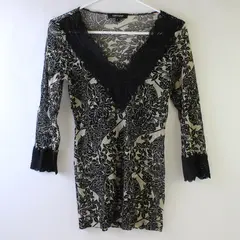 Karen Kane Black/Beige Sheer Floral Quarter Length Sleeve Top Women's Size L