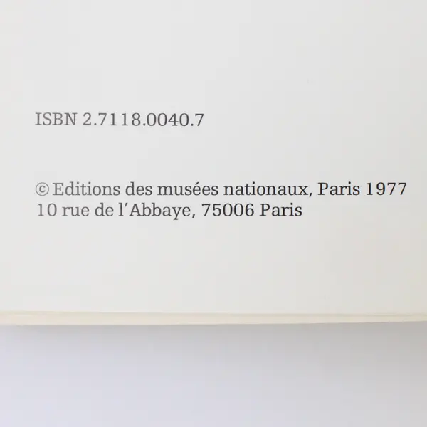 1977 Editions des Musees Nationaux The Louvre English Softcover Book Vintage
