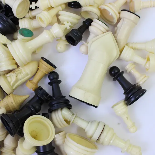 1.5 Lb Mixed Lot Plastic Chess Pieces DIY Craft Project Supplies