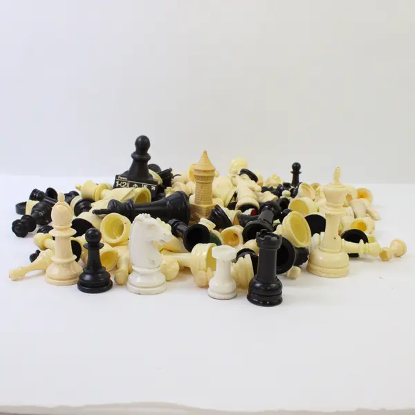 1.5 Lb Mixed Lot Plastic Chess Pieces DIY Craft Project Supplies