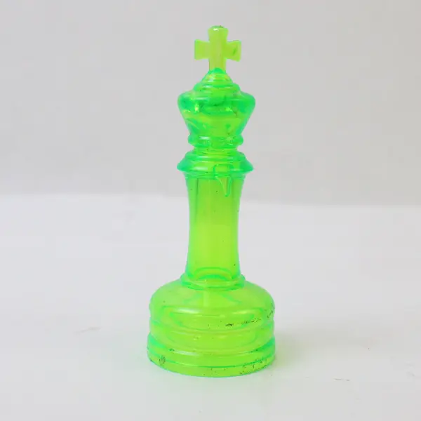 Lot of 21 Transparent Colorful Plastic Chess Pieces DIY Crafts