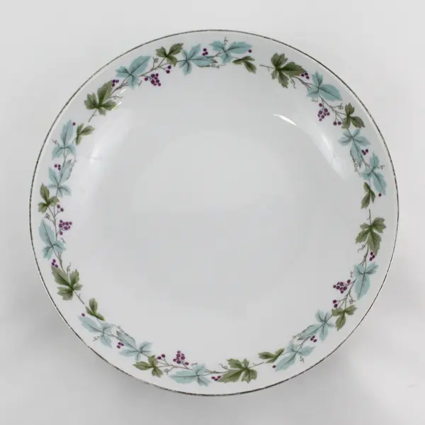 Fine China Of Japan Vintage 6701 Grapevine Vegetable Bowl 9.25"