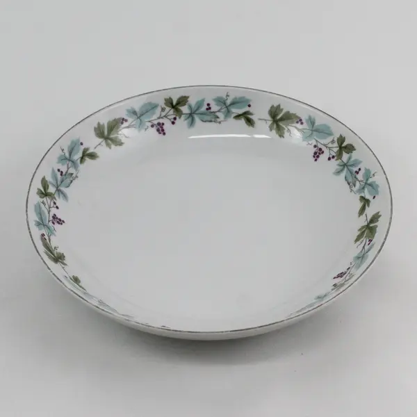 Fine China Of Japan Vintage 6701 Grapevine Vegetable Bowl 9.25"