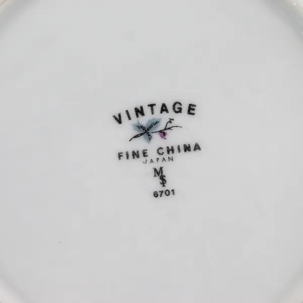 Fine China Of Japan Vintage 6701 Grapevine Vegetable Bowl 9.25"