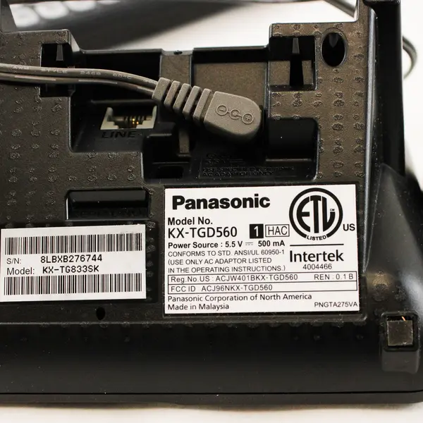 Panasonic KX-TGD560 Link2Cell Bluetooth Cordless Phone System 3 Handsets