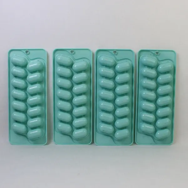 Set of 4 Ice Cube Trays Flexible Stackable Plastic for Kitchen Bar