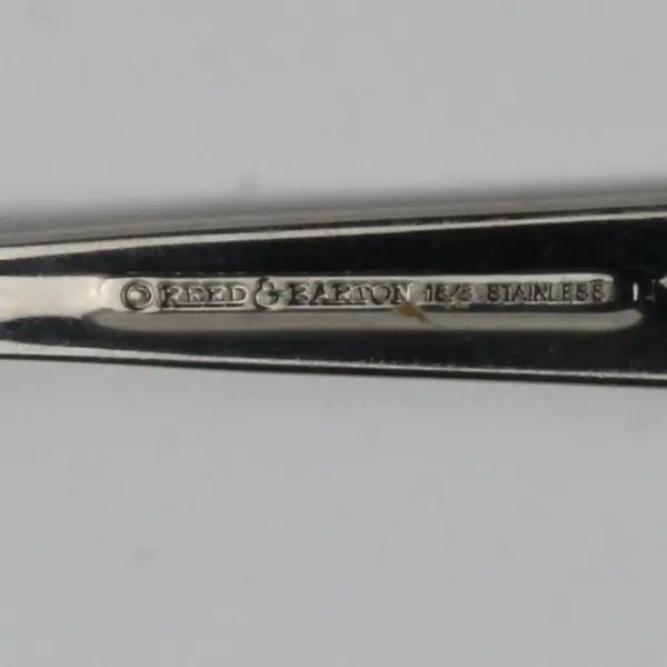 A Lot of 4 Reed & Barton 18/8 Stainless Durham-Matte Butter Knives 7.125 Inches