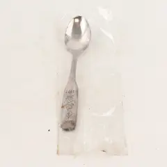 Vintage 1977 Rejoice Christmas Tree Souvenir Spoon 4.5" Collectible