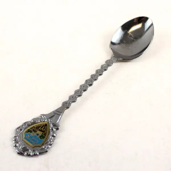 Lot of 2 Collectible Souvenir Spoons Enchanted Forest & Sea Lion Caves Oregon
