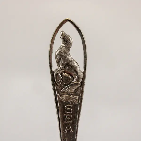 Lot of 2 Collectible Souvenir Spoons Enchanted Forest & Sea Lion Caves Oregon