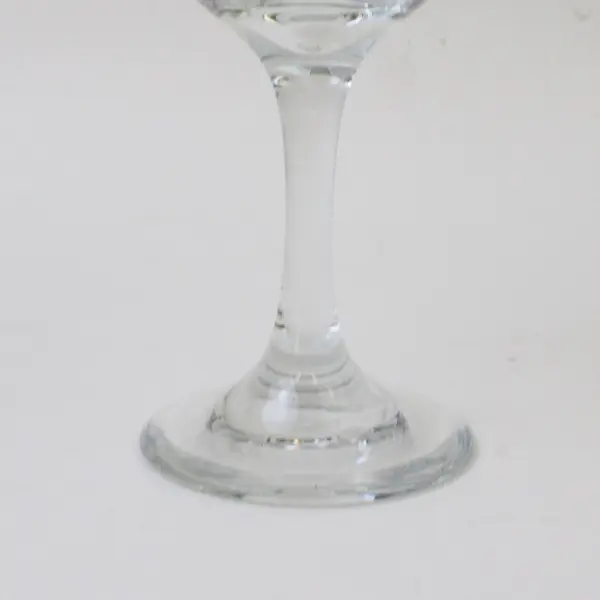 Clear Stemmed Wine Glass 7.25in Tall 3in Bowl Used Glassware