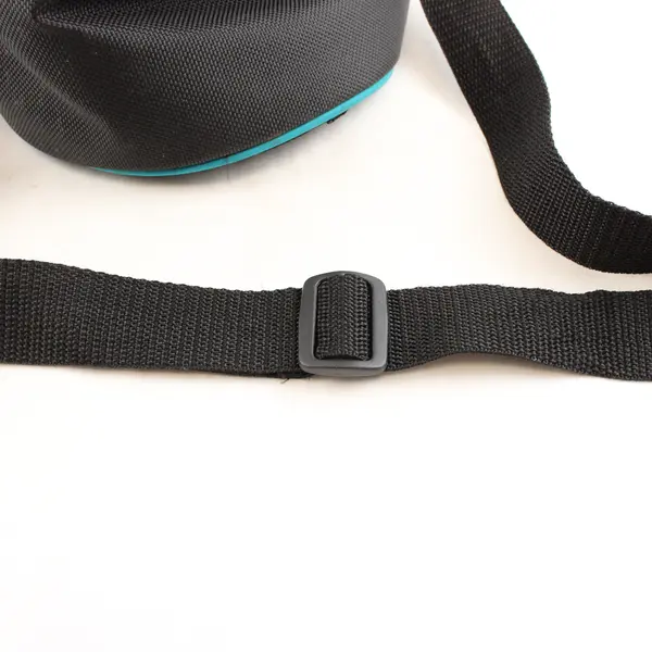 Igloo-Insulated Circular Cooler/Lunch Bag with Carrying Strap, Black and Blue