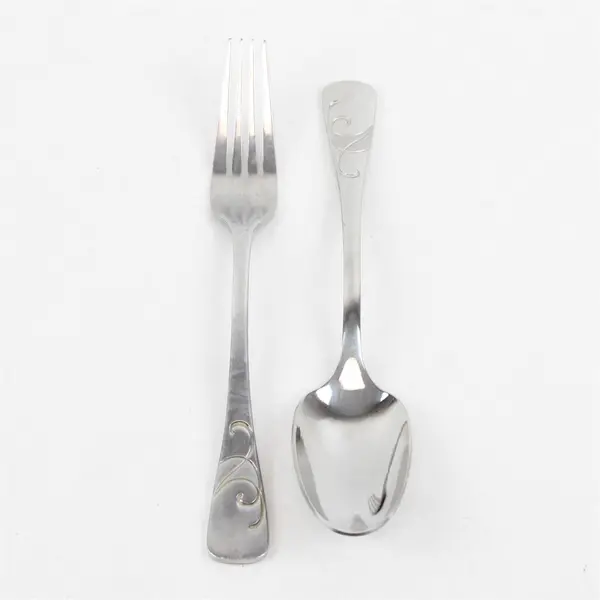 Serif by Oneida Flatware Mixed Lot 1 Salad Fork, 1 Tablespoon Pre-owned