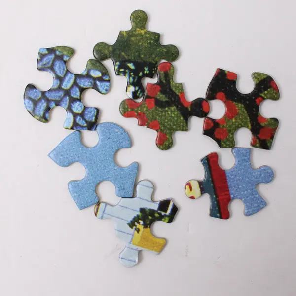 2000 Pc. Jigsaw Puzzle On the Summer Wind 2022, #3501-30 Complete