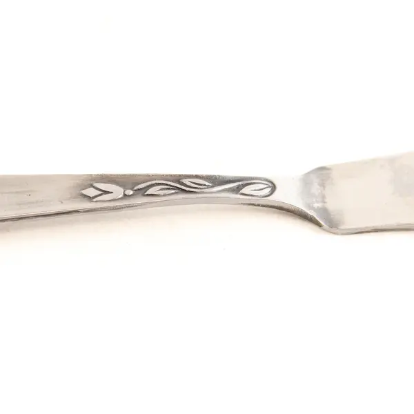 Lot of 2 Amefa Tulip Time Satin Handle Stainless Butter Spreader Knives 6.25"