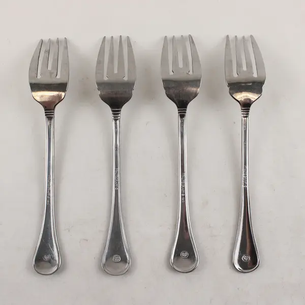 Lot of 4 Pfaltzgraff Sturbridge Stainless Steel Dinner Forks 6.5"