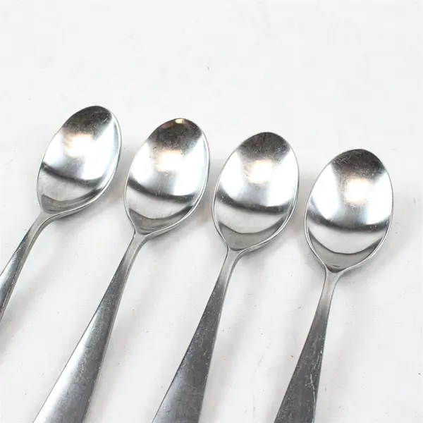 Lot of 4 Yamazaki Median Satin Stainless Steel 8" Oval Soup Spoons