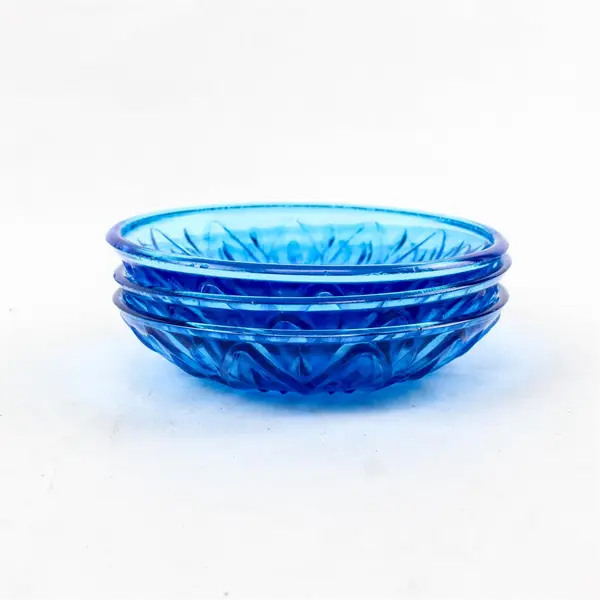 Set of 3 Vintage Blue Glass Bowls 5in Starburst Sunray Pattern - 2 with Chips