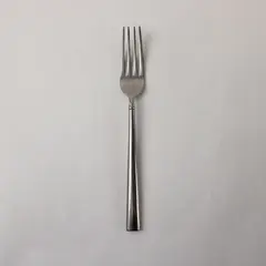 World Table Cimarron 8in Stainless Steel Dinner Fork