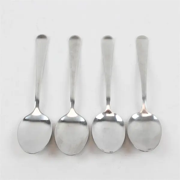 Lot of 4 Cuisinart 18/10 Stainless Tablespoons Made in China, Pattern Unknown