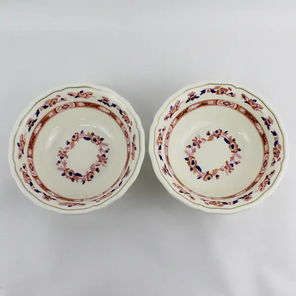 Set of 2 Vintage Royal Doulton 9.5" Bone China Serving Bowls The Berkshire V2020