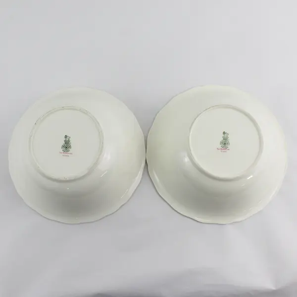 Set of 2 Vintage Royal Doulton 9.5" Bone China Serving Bowls The Berkshire V2020
