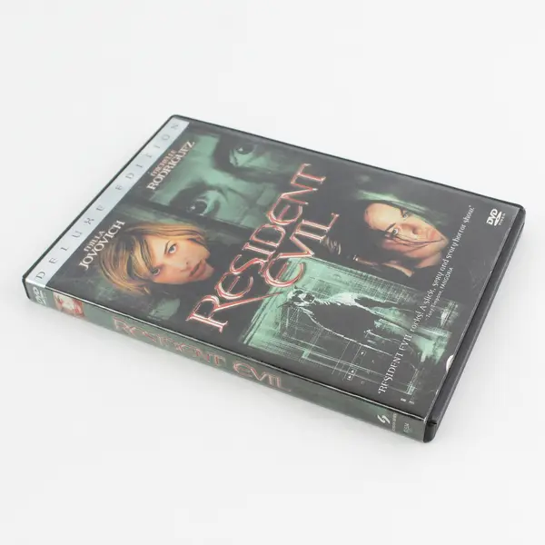 Resident Evil DVD Deluxe Edition, 2002 #01534
