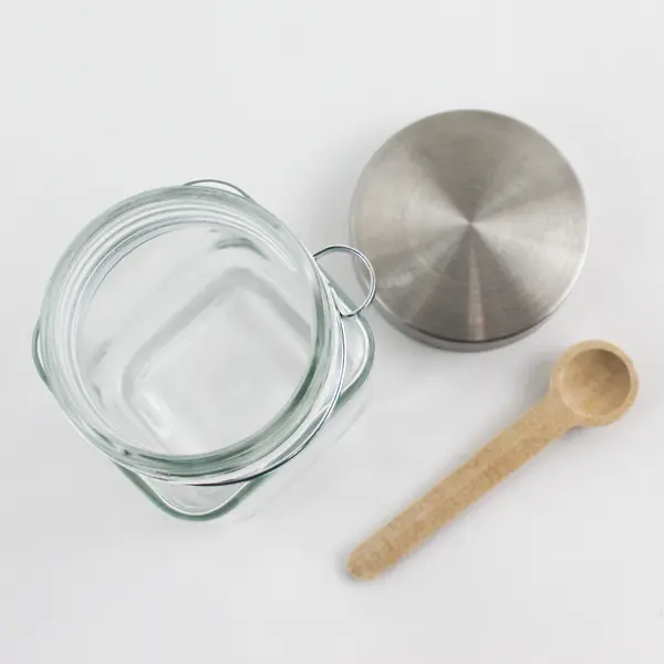 Square Glass Spice Storage Jar With Metal Lid and Wooden Spoon
