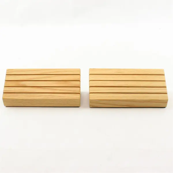 New Set of 2 Yellow Mountain Solid Oak Classic Card Claws