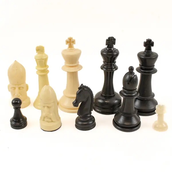 1+ Lb Mixed Lot Plastic Chess Pieces Craft Project Supplies
