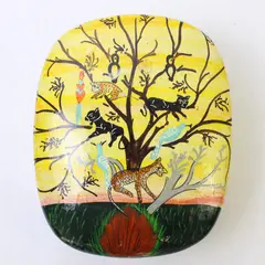 Vintage Kashmir Hand-Painted Lacquered Jungle Trinket Box Collectible