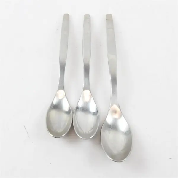 Three 18/10 Stainless Sling Pattern Oneida Spoons 2 Teaspoons, 1 Tablespoon