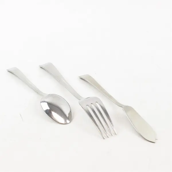 Mixed lot of  3 International 18/10 Stainless Flatware in the Pattern INS330