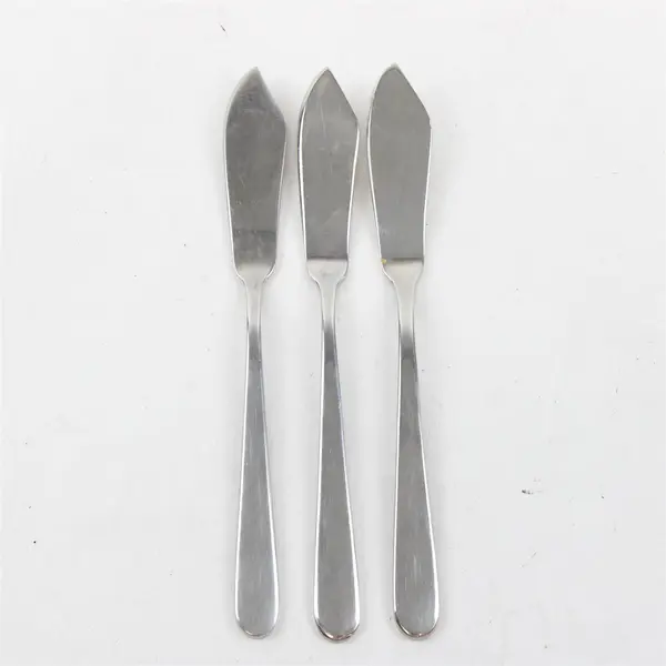 Three 18/10 Stainless Oneida Butter Knives, Pattern Unknown 