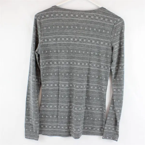 32 Degree Heat Gray/White Snowflake Pattern Long Sleeve Top Women's Size M