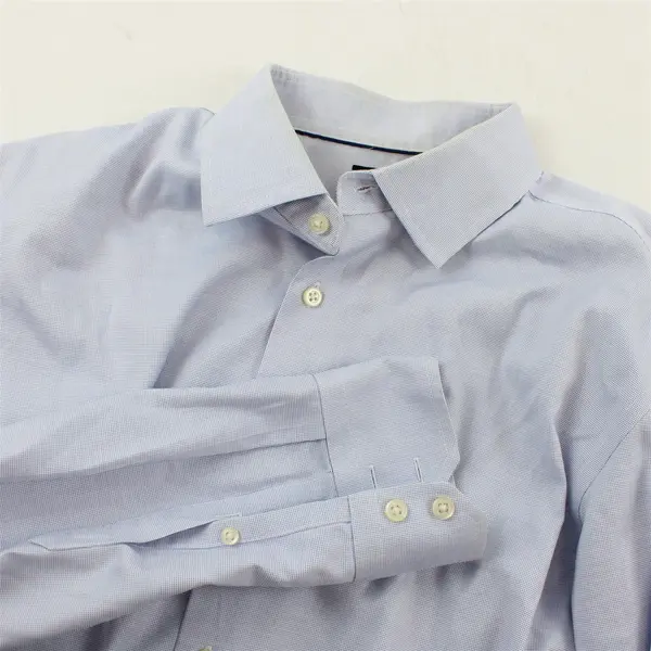 Lot of 2 Banana Republic Long-Sleeved Button-Ups Men's Large Flawed