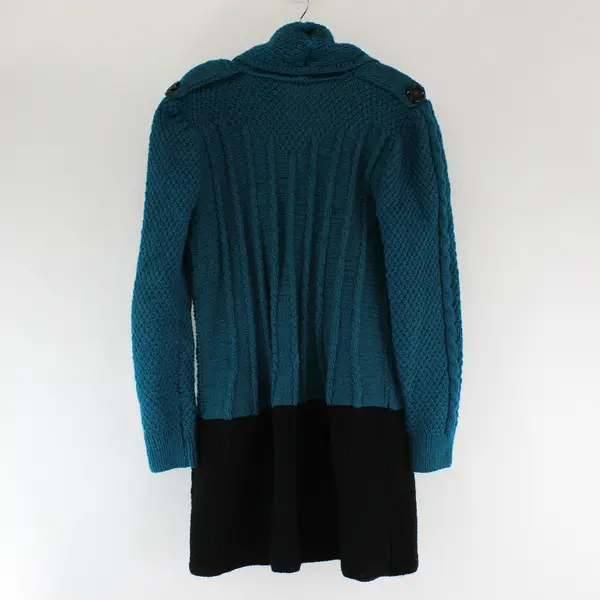 Anonymous Handmade Women's L/XL Blue/Black Cable Knit Long Button Up Sweater