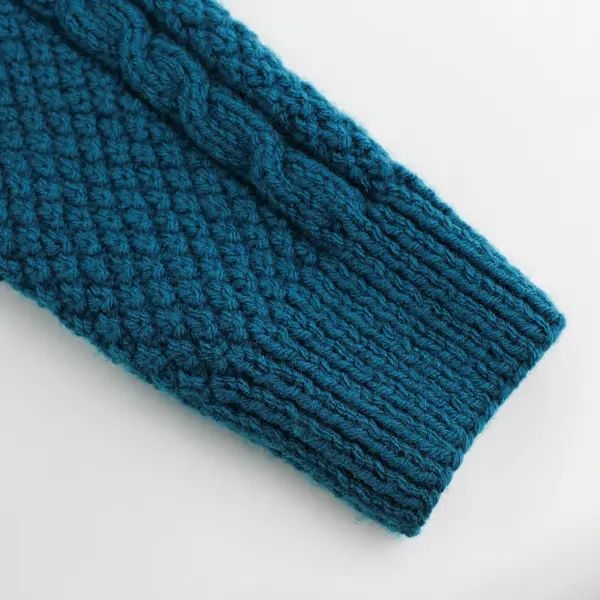 Anonymous Handmade Women's L/XL Blue/Black Cable Knit Long Button Up Sweater