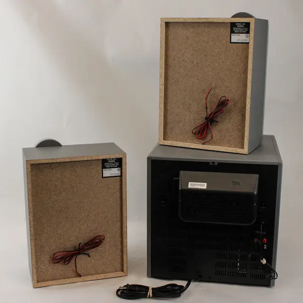 RCA RS 2650 Stereo AM/FM Radio/5 Disc CD/Cassette Shelf System Tested
