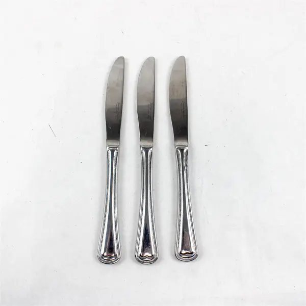 Lot of 3 Gourmet Standard Dinner Knives Pattern Unknown Stainless Steel China