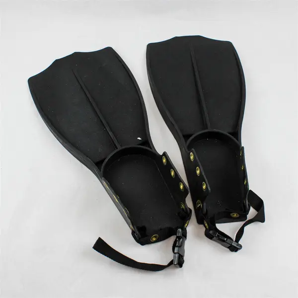 CADIS Float Tube Fins - Adjustable Back Strap - Missing Laces