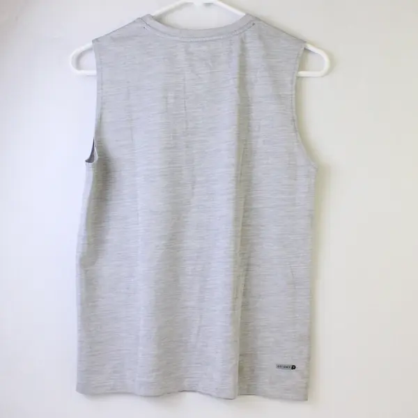 Old Navy Gray Tiger Print Black Sleeveless Activewear Top Boys Size L (10-12)